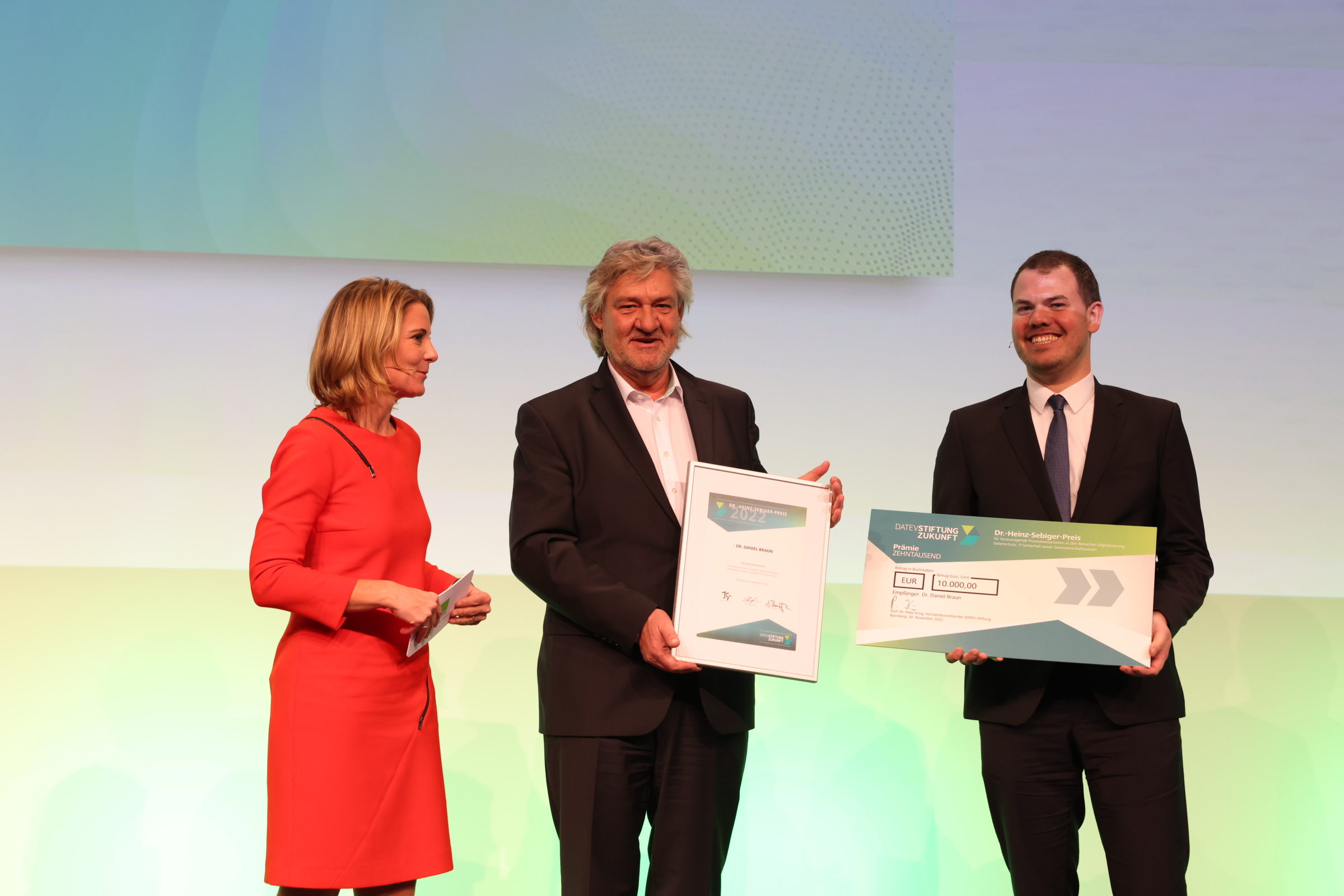 And the winner is Dr. Daniel Braun - DATEV-Stiftung